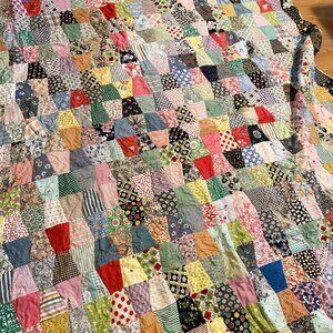 Handmade Quilt Cotton Patchwork / Colorful Vintage Scalloped Bedding or Blanket